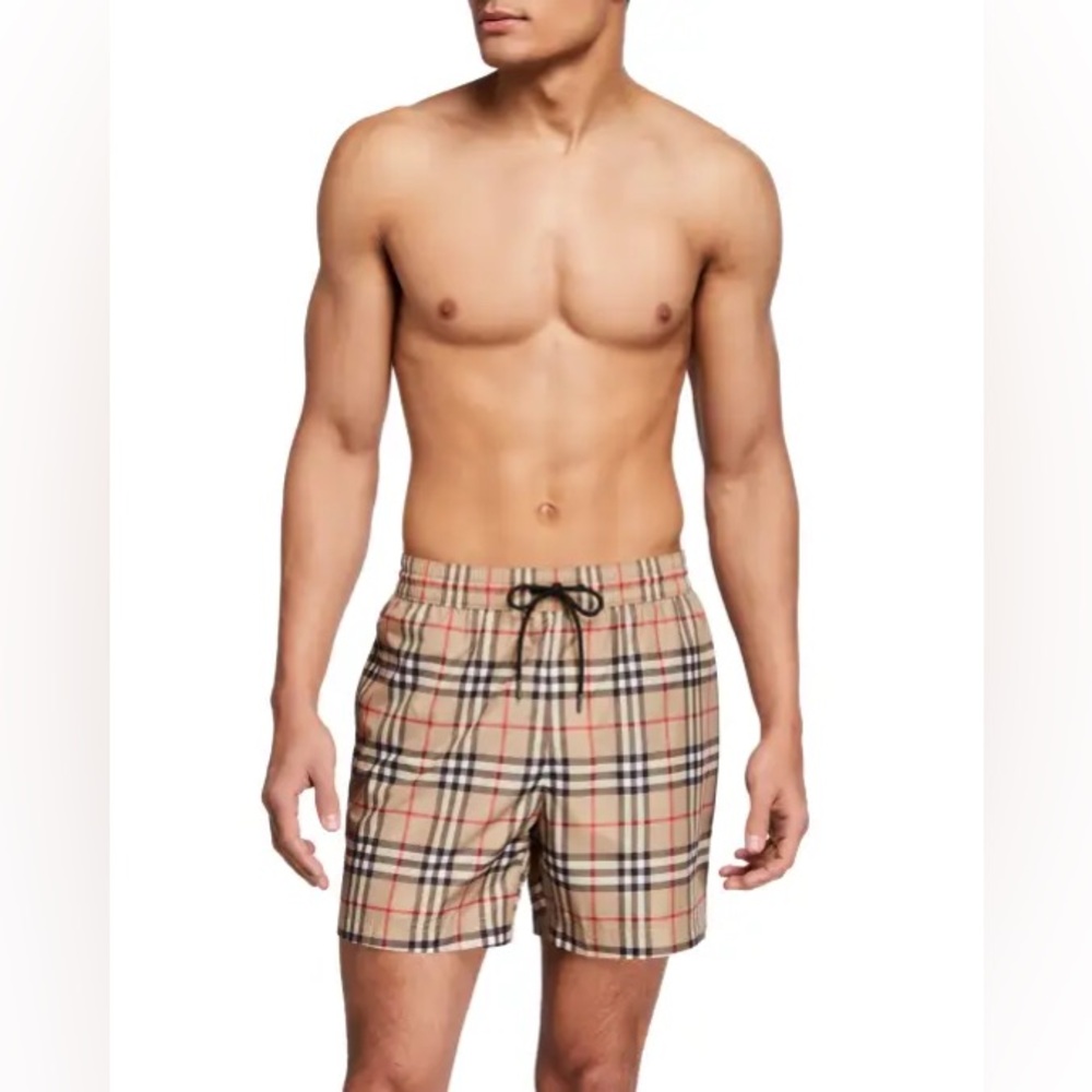Burberry Classic Print Swim Shorts size Medium